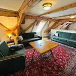 Kurfuerstliches Jaegerhaus - By 